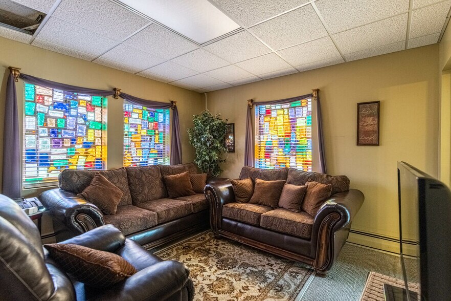 More Photos Of 6205 Miller Ln, Dayton Religious Facility For Sale