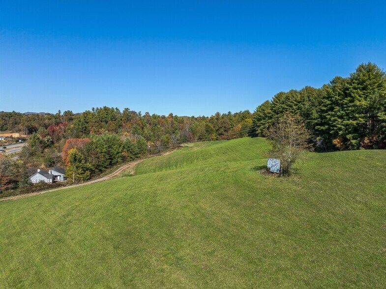 More Photos Of 1075 Calvin Edney rd, Mars Hill Land For Sale