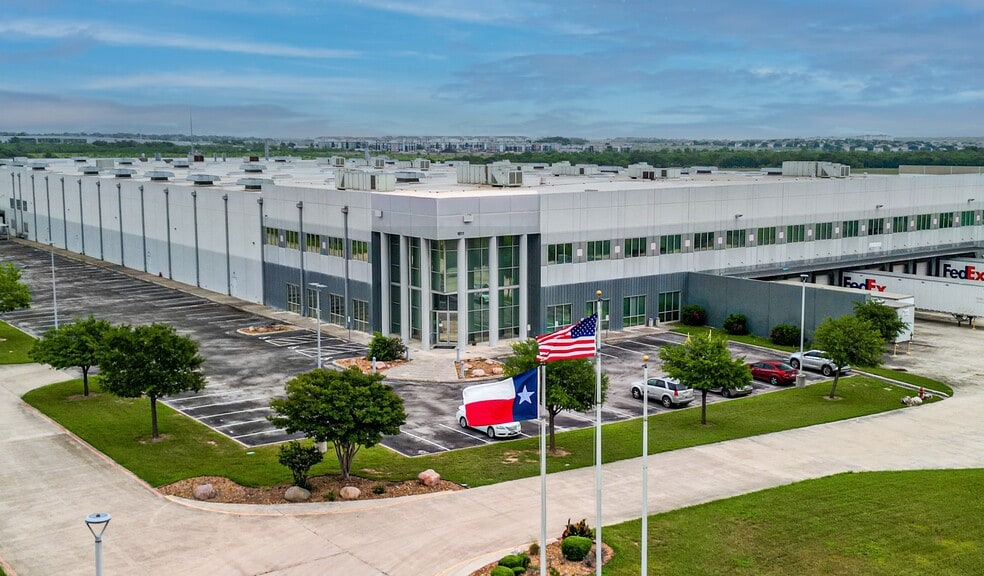 Primary Photo Of 1611 Clovis Barker Rd, San Marcos Manufacturing For Lease