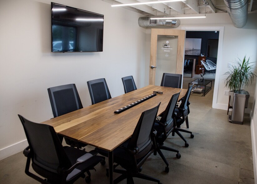 More Photos Of 111 C St, Encinitas Coworking Space