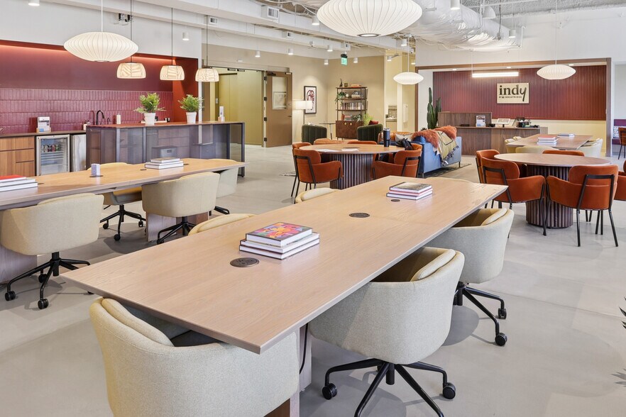 More Photos Of 200 W 41st St, New York Coworking Space