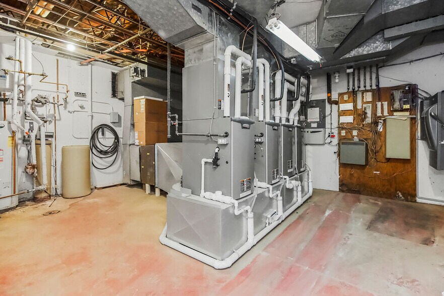 More Photos Of 1854 Minnesota Ave, Kansas City Office Residential For Sale