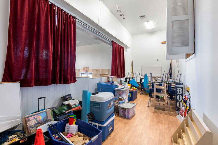 More Photos Of 1224 Old Cherokee Rd, Lexington Daycare Center For Sale