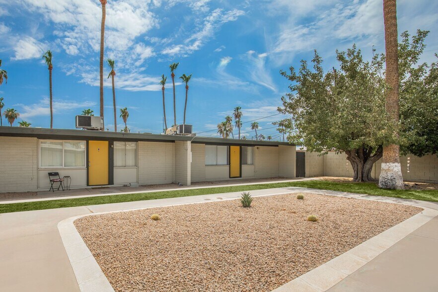 More Photos Of 3202-3208 N 68th St, Scottsdale Apartments For Sale