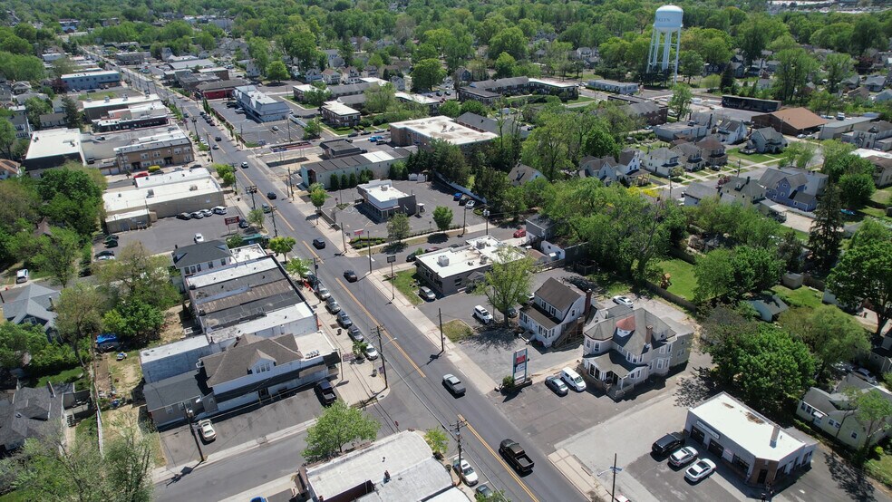 More Photos Of 604 White Horse Pike, Oaklyn Storefront For Sale
