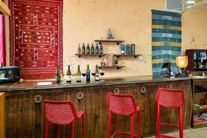 More Photos Of 102 E Pima St, Cottonwood Restaurant For Sale