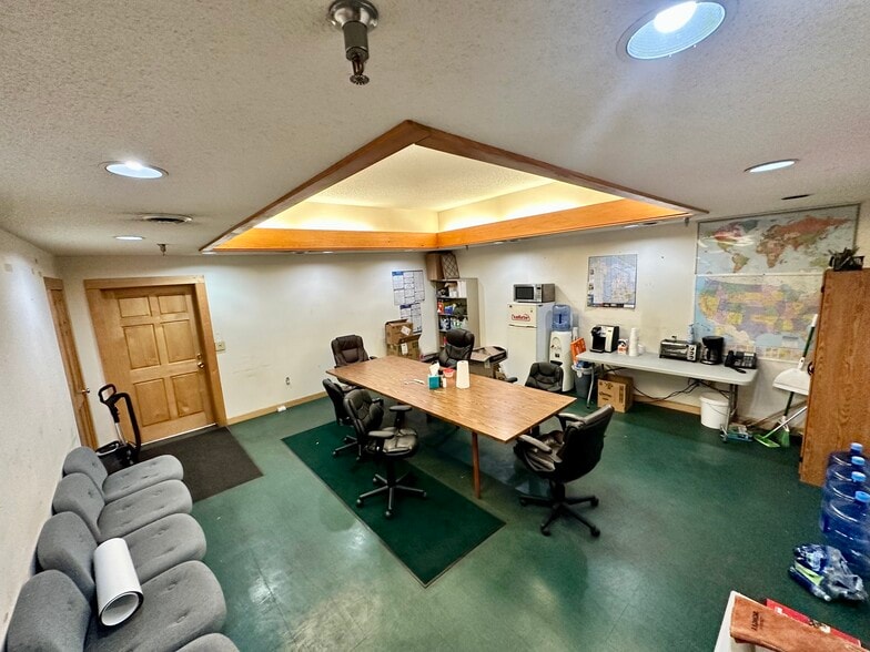 More Photos Of 212 S Pine River St, Ithaca Industrial For Sale