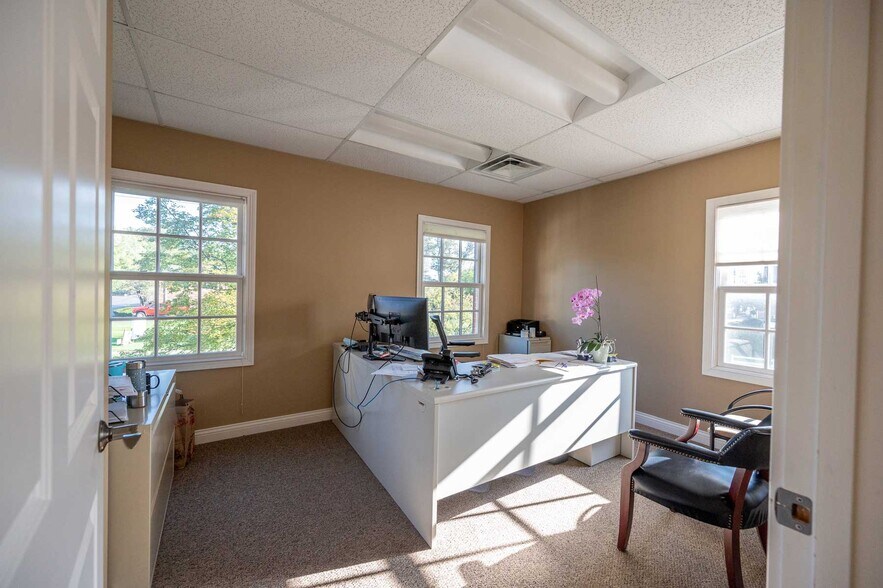 More Photos Of 7775 Cooper Rd, Montgomery Office For Lease