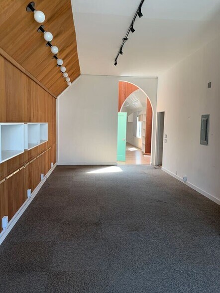 More Photos Of 1827-1829 Union St, San Francisco Storefront Retail Office For Sale