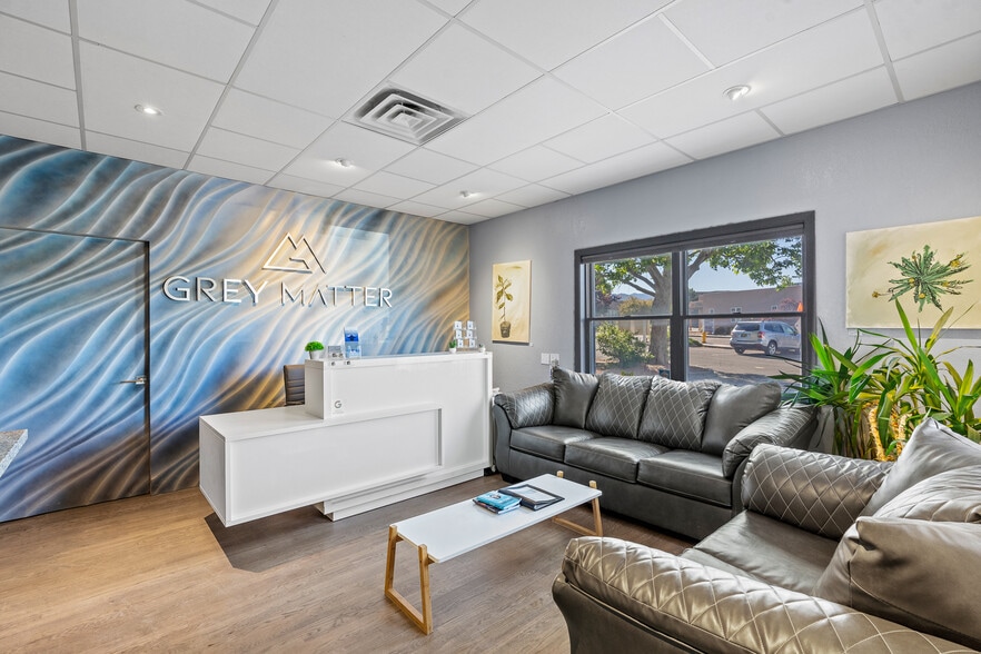 More Photos Of 539 Harkle Rd, Santa Fe Medical For Sale