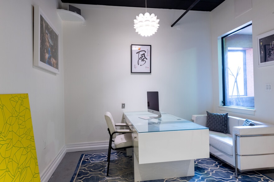 More Photos Of 3145 Mount Vernon Ave, Alexandria Office For Sale