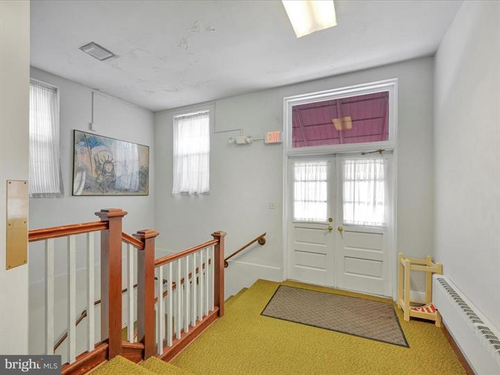 More Photos Of 100 New Haven St, Mount Joy General Retail For Lease