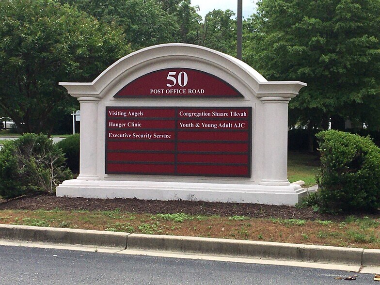 More Photos Of 50 Post Office Rd, Waldorf Medical For Sale