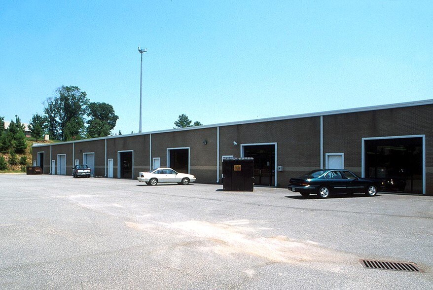 More Photos Of 1360 Union Hill Rd, Alpharetta Unknown For Lease