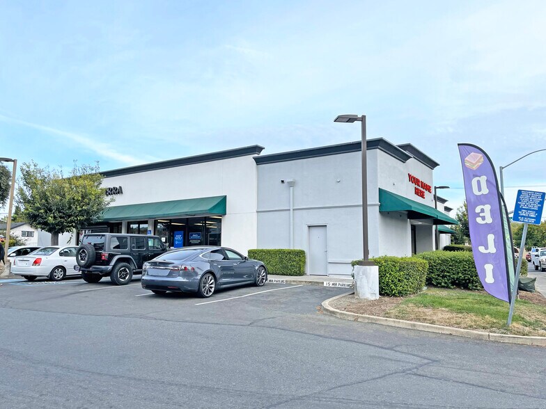 More Photos Of 4575 Sonoma Hwy, Santa Rosa Storefront Retail Office For Lease