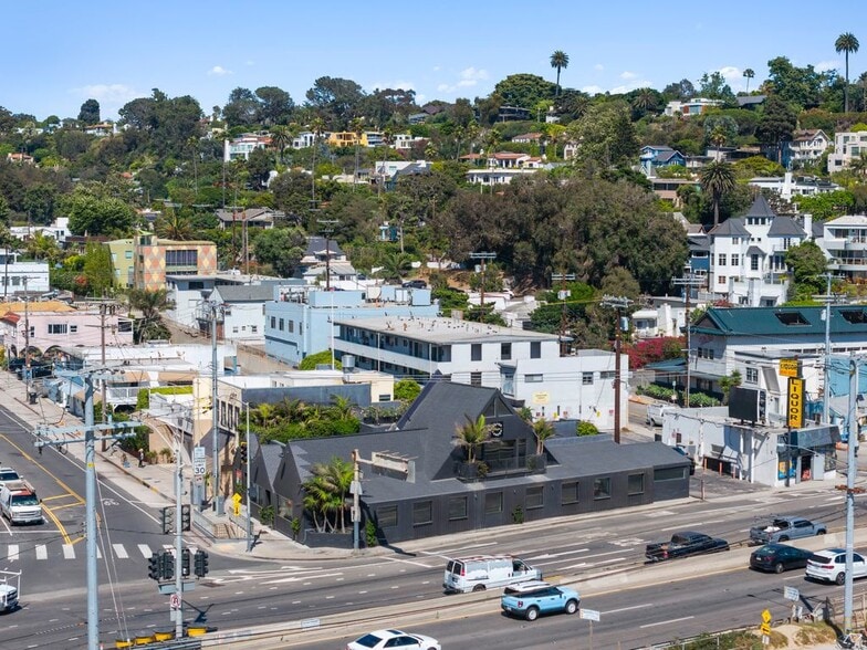 More Photos Of 100 W Channel Rd, Santa Monica Restaurant For Lease