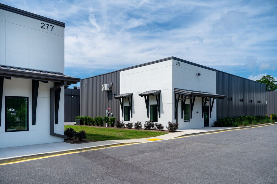 More Photos Of 12362 Speedway Blvd, Hardeeville Light Distribution For Lease
