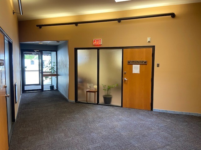 More Photos Of 940 N New St, Bethlehem Medical For Lease