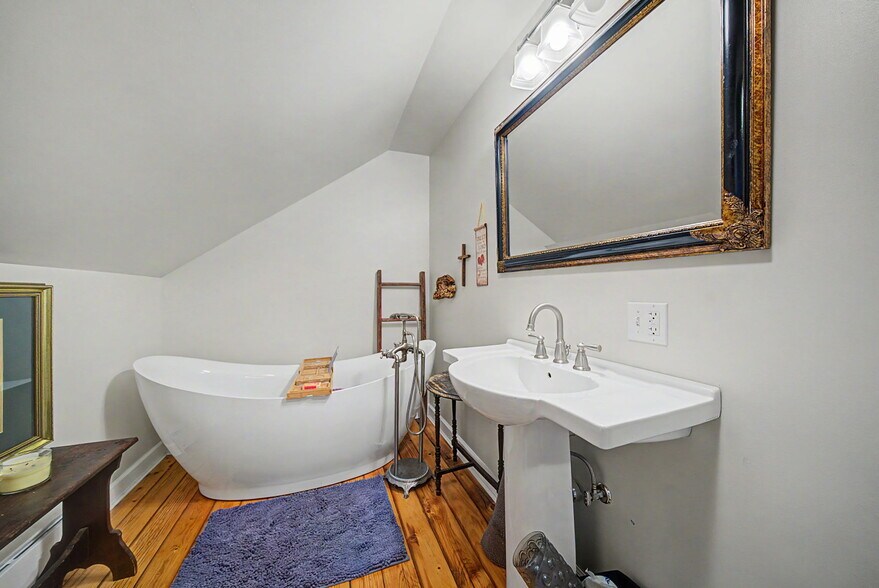More Photos Of 21 Frontage Rd, Blairstown Specialty For Sale