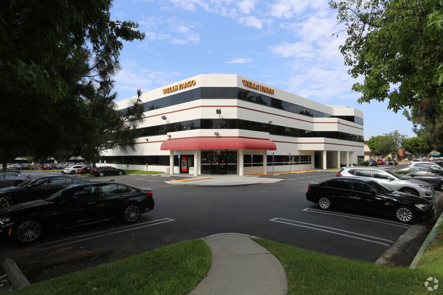 444 E Huntington Dr, Arcadia, CA 91006 Office For Lease