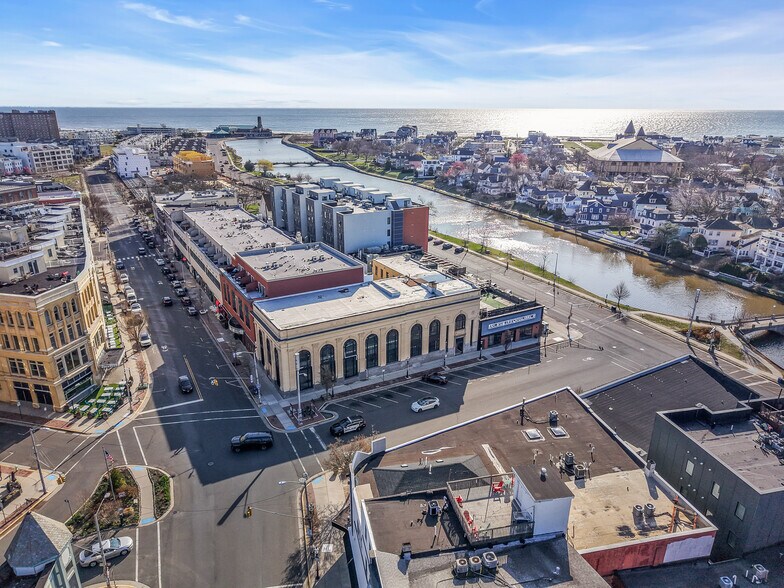 More Photos Of 527 Lake Ave, Asbury Park Storefront For Sale