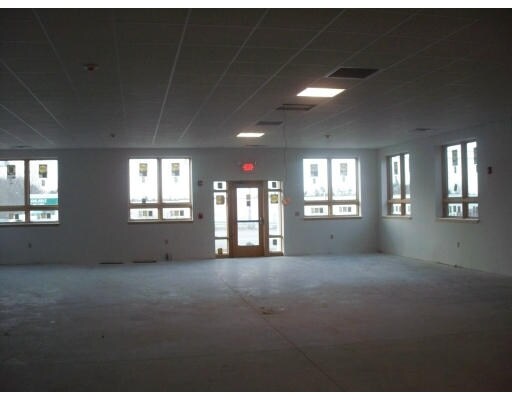 More Photos Of 90 Stevens St, Taunton Office For Sale