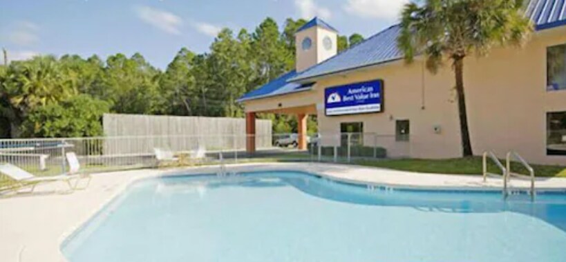 More Photos Of 852374 US Highway 17, Yulee Hotel For Sale