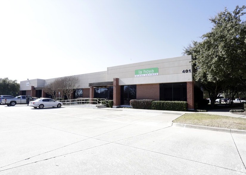 More Photos Of 405 International Pky, Richardson Unknown For Lease