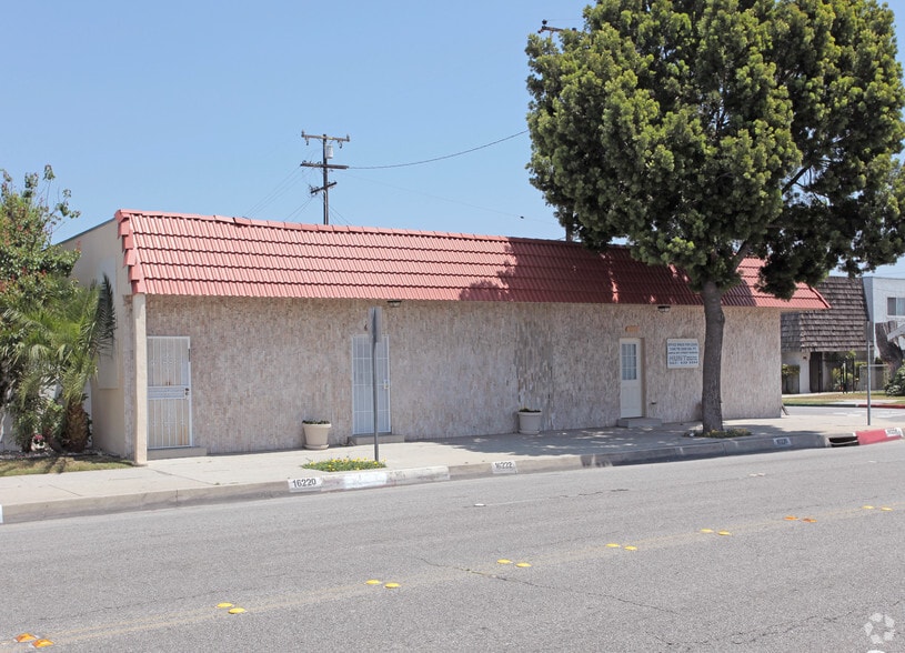 More Photos Of 16220-16226 Clark Ave, Bellflower Medical For Sale