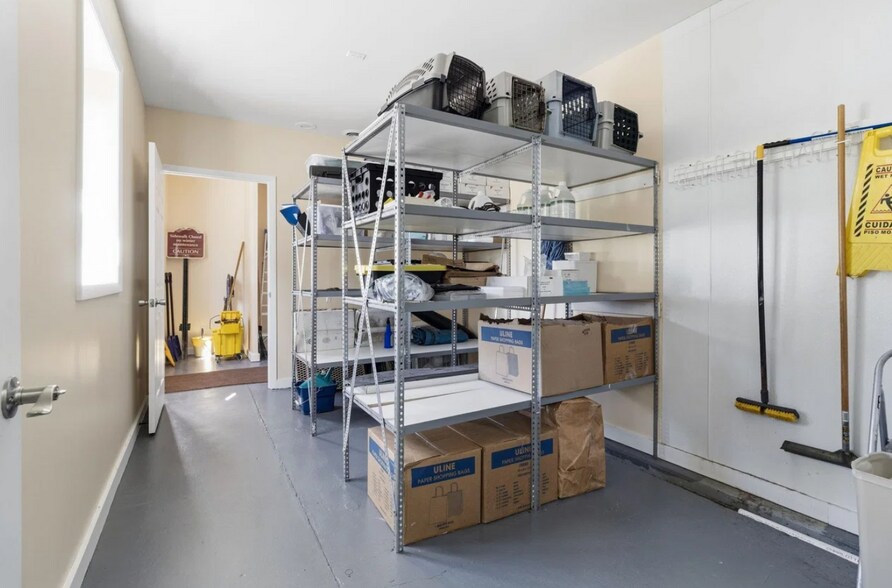 More Photos Of 5962 New York 812, Ogdensburg Medical For Sale