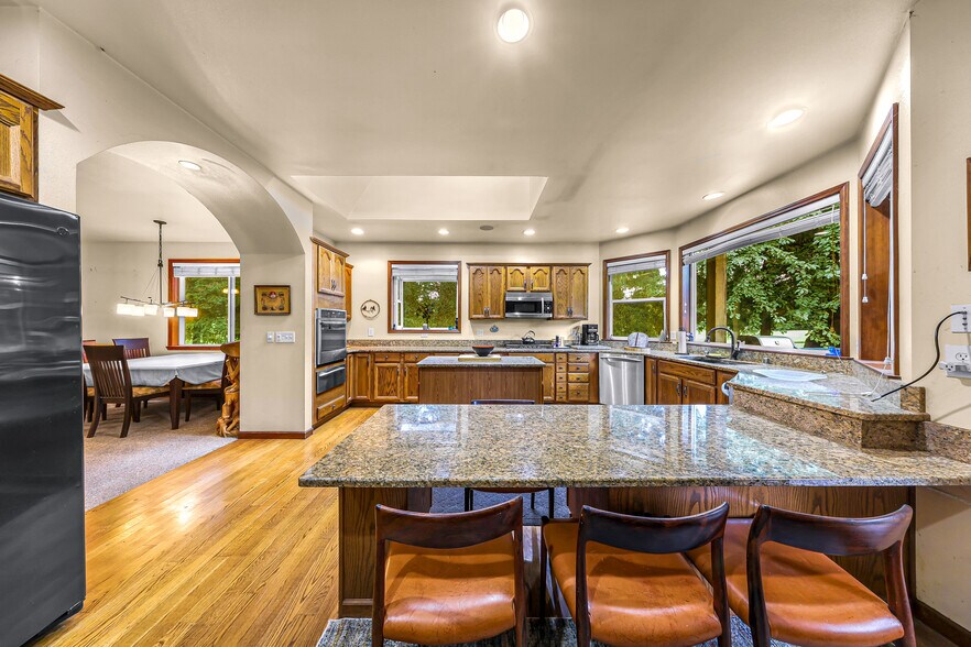 More Photos Of 918 Citadel Dr, Everson Multifamily For Sale