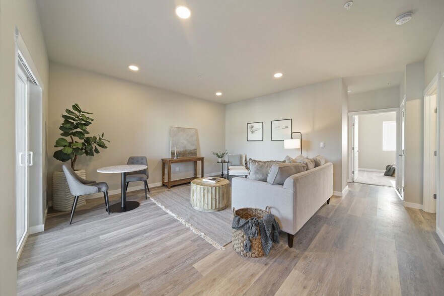 More Photos Of 1733 Payseno Ln SE, Port Orchard Apartments For Sale