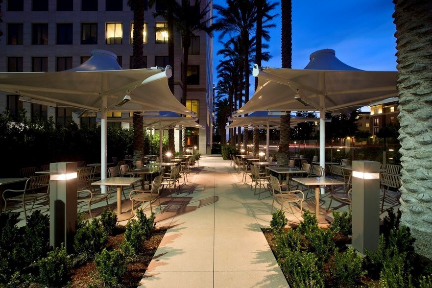 More Photos Of 20 Pacifica, Irvine Office For Lease