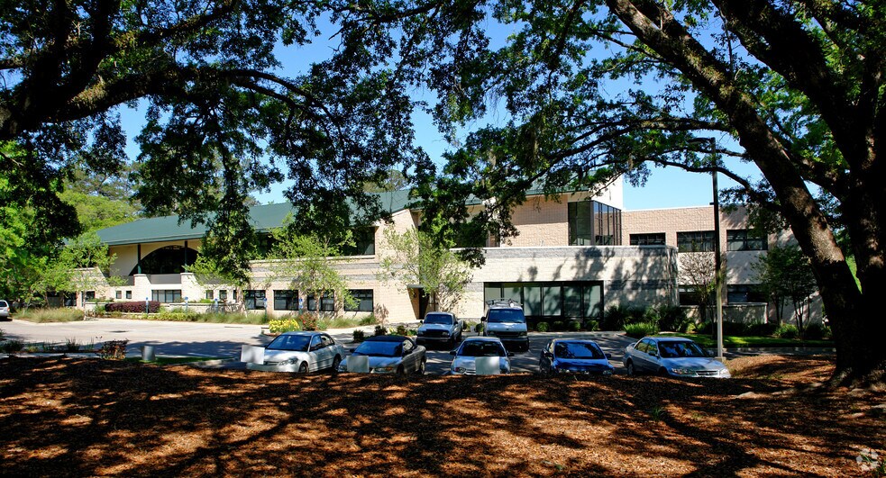 More Photos Of 1700 Summit Lake Dr, Tallahassee Office For Lease