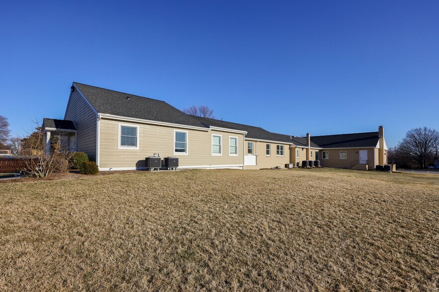 More Photos Of 121 Walnut Hill Rd, Millersville Religious Facility For Sale