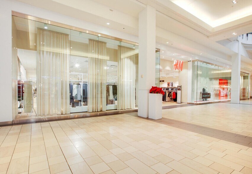 More Photos Of 5060 Montclair Plaza Ln, Montclair Unknown For Lease