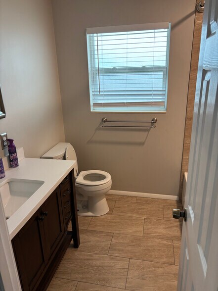 More Photos Of 1219 Transmitter Rd, Panama City Freestanding For Sale