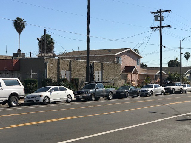 More Photos Of 724-728 Lagoon Ave, Wilmington Office For Sale