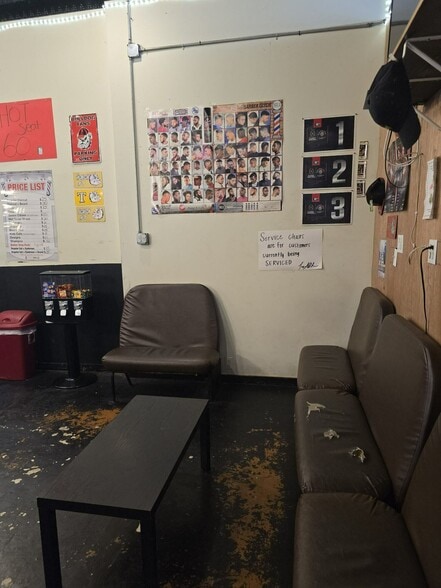 More Photos Of 126 Railroad St, Thomson Storefront For Sale