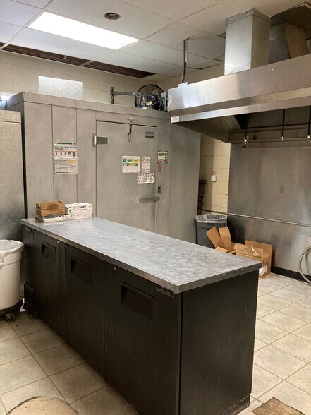 More Photos Of 641 S Columbia Ave, Connell Bowling Alley For Sale