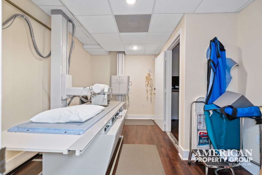 More Photos Of 2450 Tamiami Trl, Port Charlotte Medical For Sale