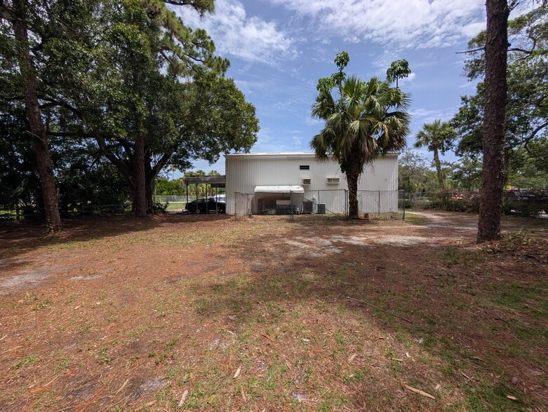 More Photos Of 1531 Delaware Ave, Fort Pierce Freestanding For Sale