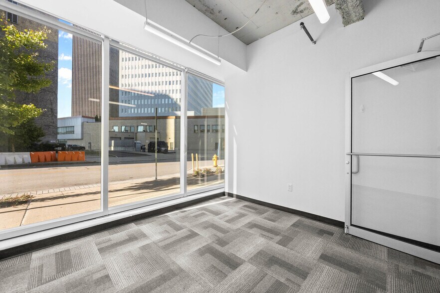 More Photos Of 88-94 Elm St, Rochester Office Residential For Lease