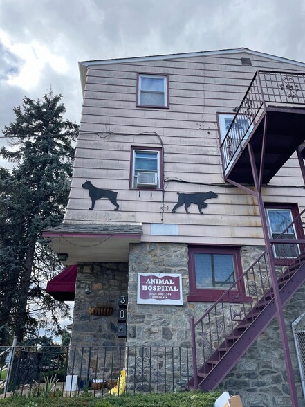 More Photos Of 304 N Chester Pike, Glenolden Apartments For Lease