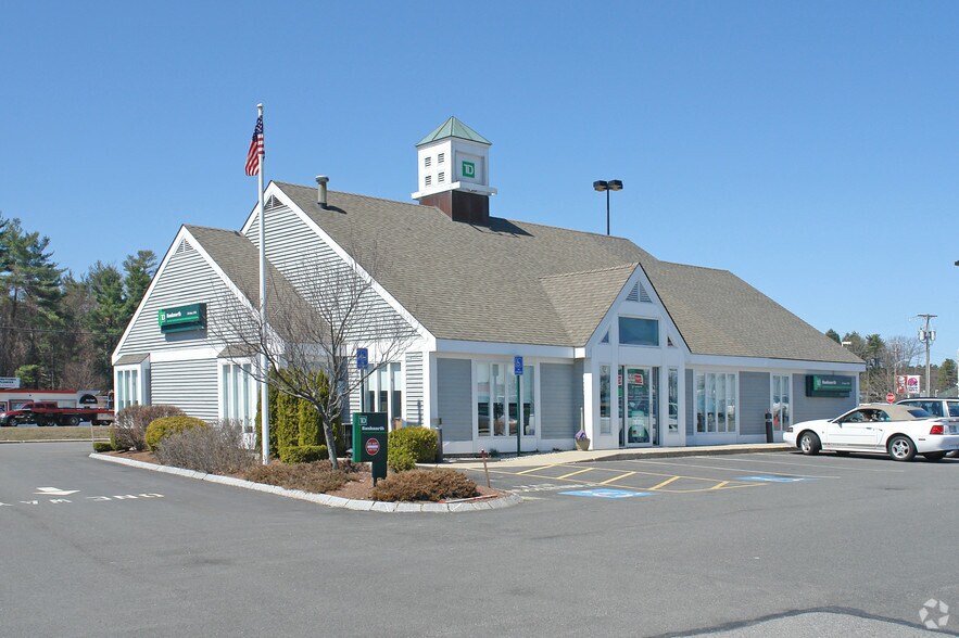 More Photos Of 270 Lafayette Rd, Seabrook Unknown For Lease