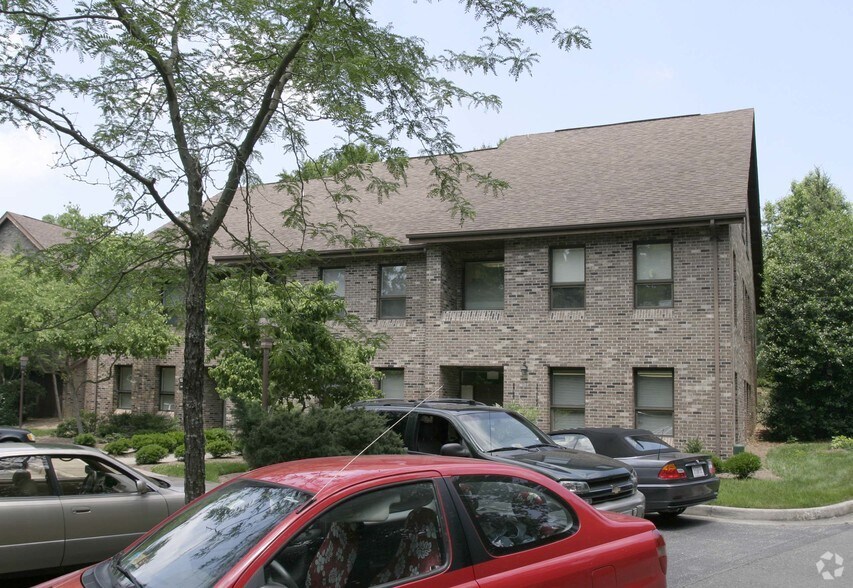 More Photos Of 1323 Jamestown Rd, Williamsburg Office For Lease