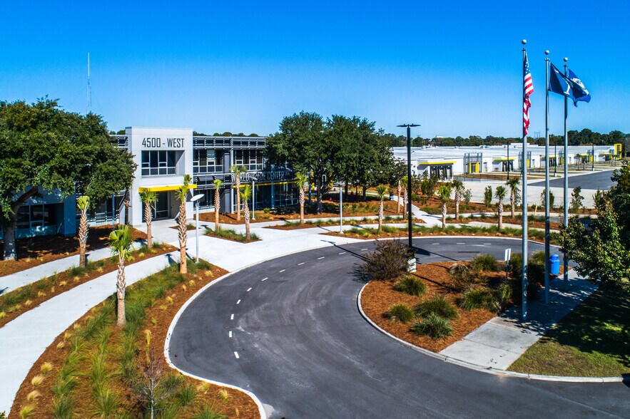 More Photos Of 4500 Leeds Ave, North Charleston Manufacturing For Lease