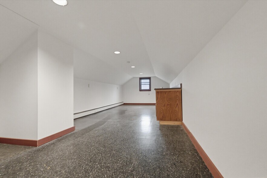 More Photos Of 1161 NY-313, Cambridge Multifamily For Sale
