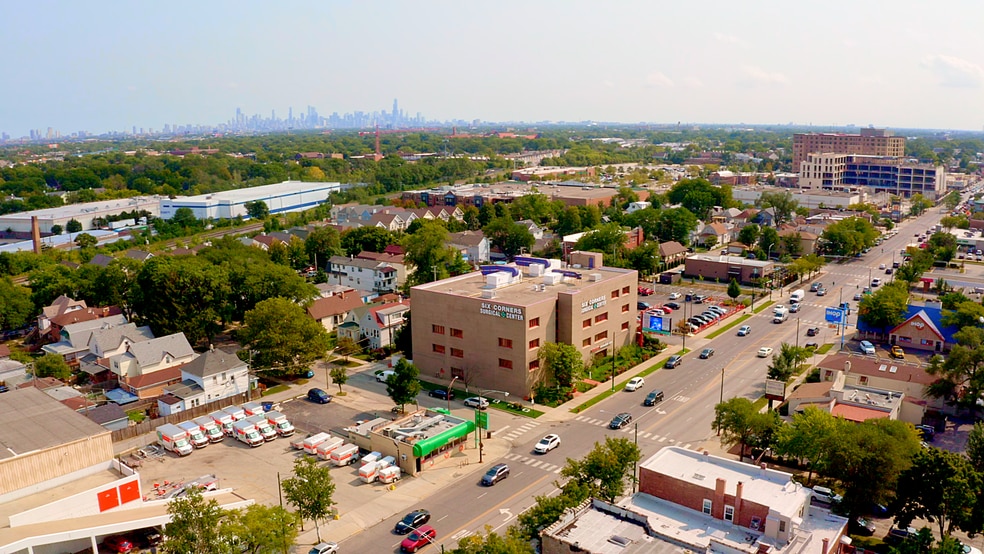 More Photos Of 4211 N Cicero Ave, Chicago Medical For Lease