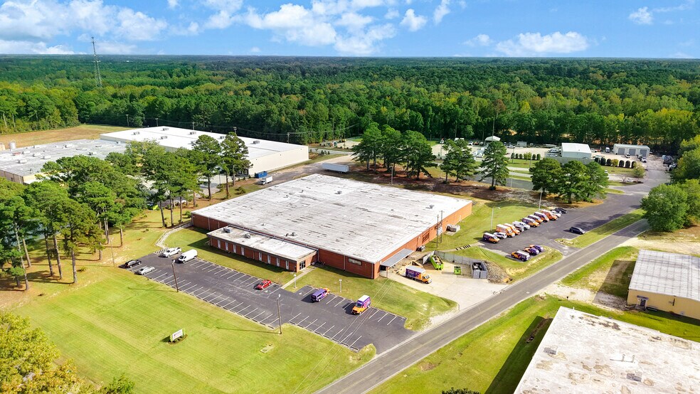 More Photos Of 500 E Gannon Ave, Zebulon Manufacturing For Lease